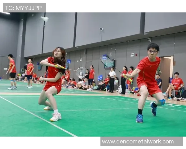 全国锦标赛回顾:深圳羽毛球队展现出卓越的灵活性与战术智慧