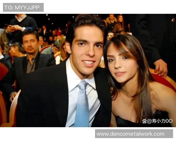 世界足球明星夫妇的爱情故事与事业成就揭秘