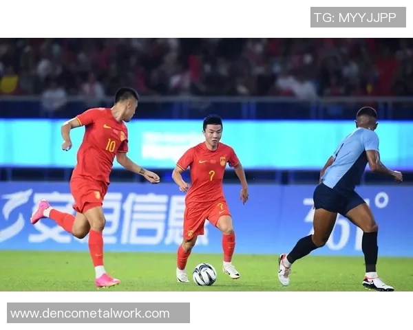 重庆足球队在亚运会上的速度表现引发热议展现出强大竞争力与潜力 重庆足球队在亚运会上的速度表现引发热议展现出强大竞争力与潜力